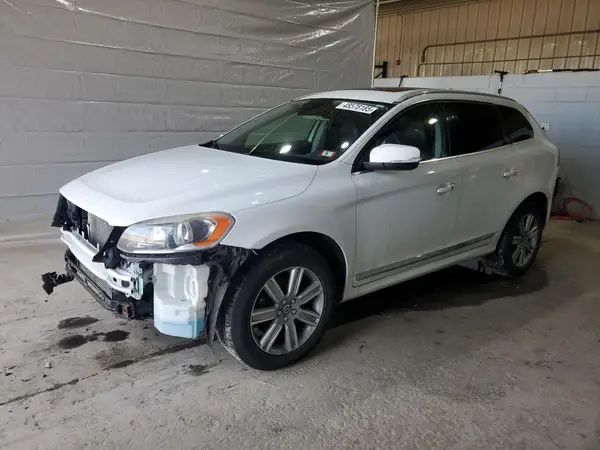 YV4612RK8G2796600 2016 VOLVO XC60 - Image 1