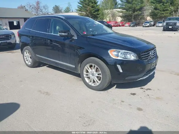 YV4612RK8G2800032 2016 VOLVO XC60 - Image 1