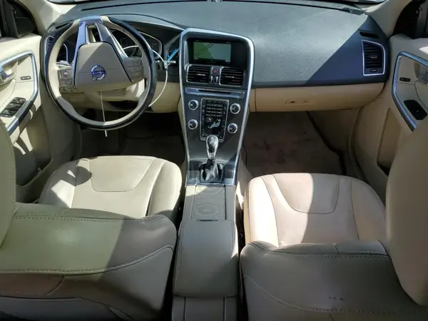 YV4612RK8G2809829 2016 VOLVO XC60 - Image 8