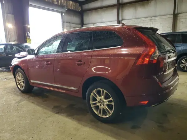 YV4612RK8G2811242 2016 VOLVO XC60 - Image 2