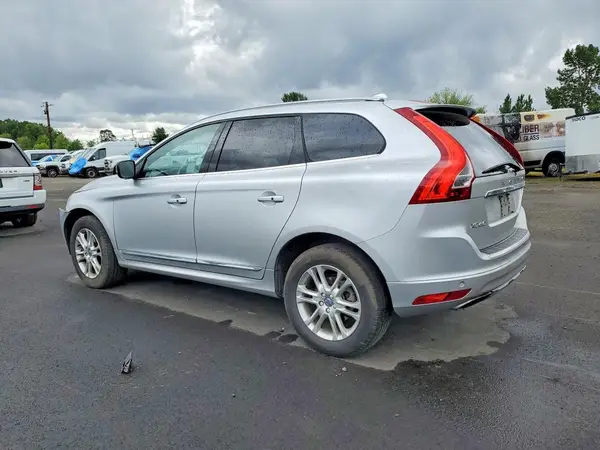 YV4612RK8G2820961 2016 VOLVO XC60 - Image 2