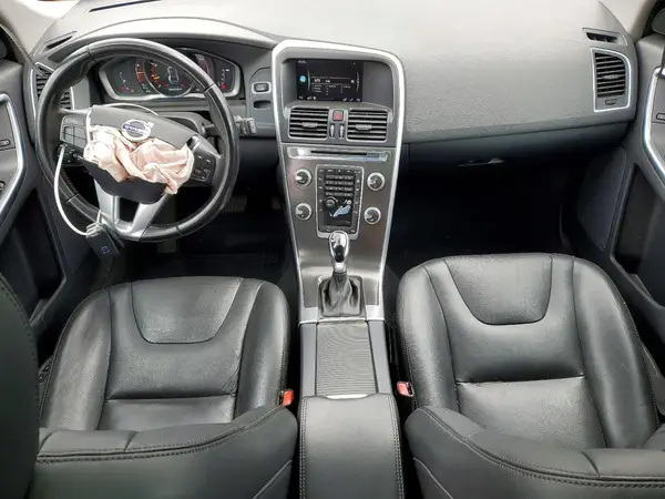YV4612RK8G2820961 2016 VOLVO XC60 - Image 8
