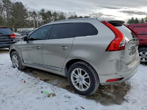YV4612RK8G2829756 2016 VOLVO XC60 - Image 2