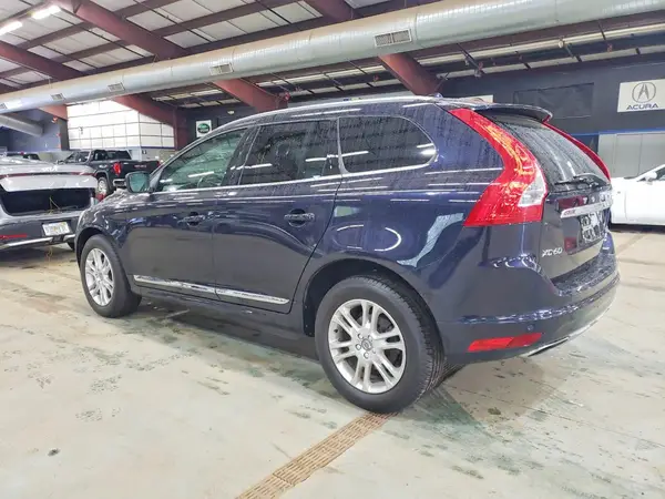 YV4612RK8G2830339 2016 VOLVO XC60 - Image 2