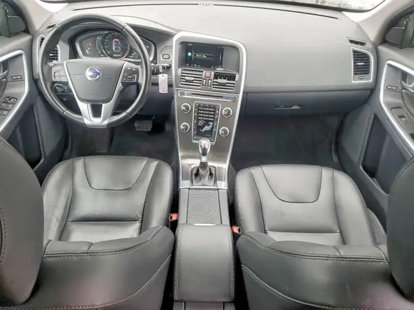 YV4612RK8G2830339 2016 VOLVO XC60 - Image 8