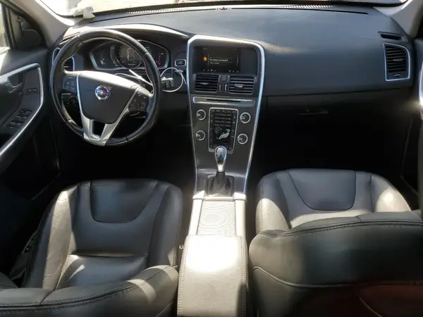 YV4612RK8G2843513 2016 VOLVO XC60 - Image 8