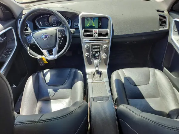 YV4612RK8G2853569 2016 VOLVO XC60 - Image 8