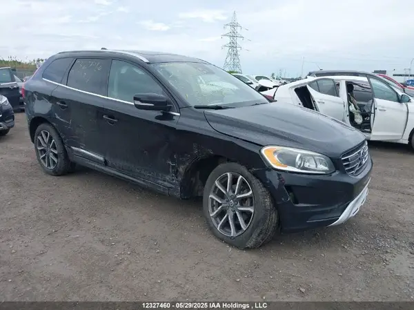 YV4612RK8G2909638 2016 VOLVO XC60 - Image 1