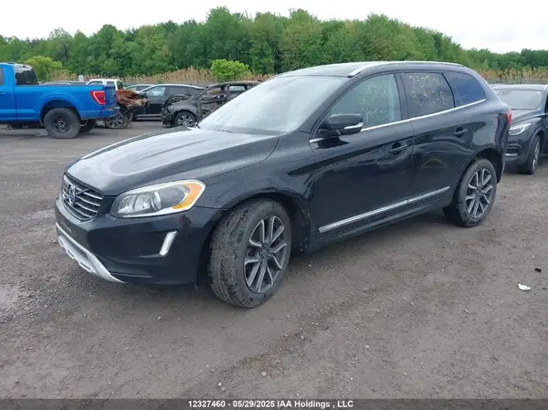 YV4612RK8G2909638 2016 VOLVO XC60 - Image 2
