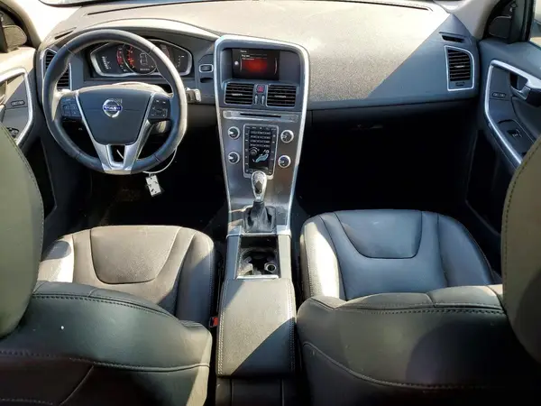 YV4612RK9G2844251 2016 VOLVO XC60 - Image 8