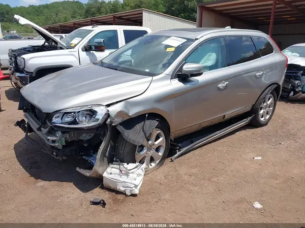 YV4612RK9G2848820 2016 VOLVO XC60 - Image 2
