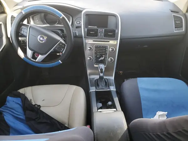 YV4612RK9G2852706 2016 VOLVO XC60 - Image 8