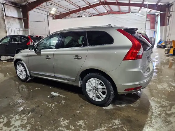 YV4612RK9G2860286 2016 VOLVO XC60 - Image 2