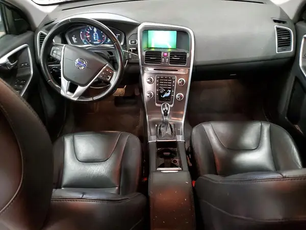 YV4612RKXG2782567 2016 VOLVO XC60 - Image 8