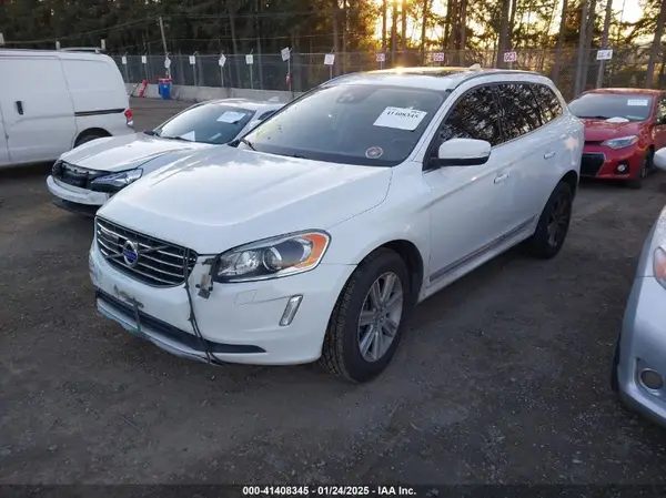 YV4612RM0G2787732 2016 VOLVO XC60 - Image 2