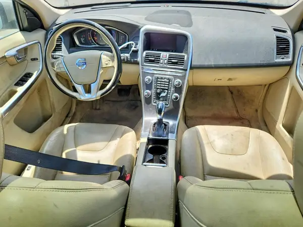 YV4612RM1G2810838 2016 VOLVO XC60 - Image 8