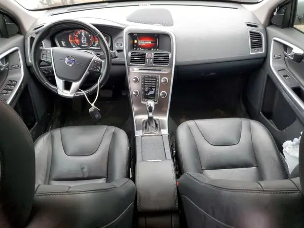YV4612RM2G2812176 2016 VOLVO XC60 - Image 8
