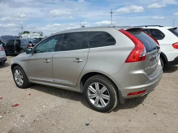 YV4612RM2G2868960 2016 VOLVO XC60 - Image 2