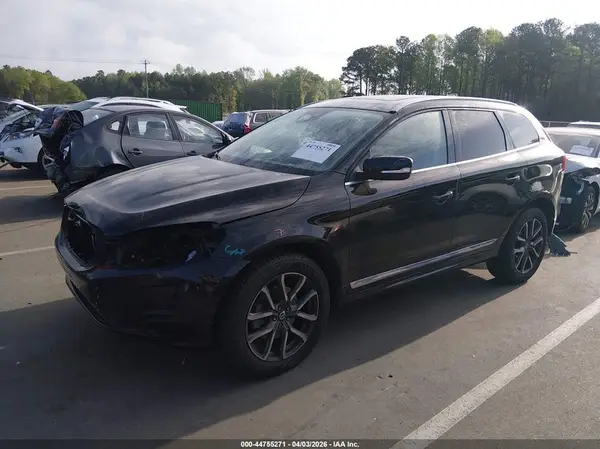 YV4612RM2G2893454 2016 VOLVO XC60 - Image 2