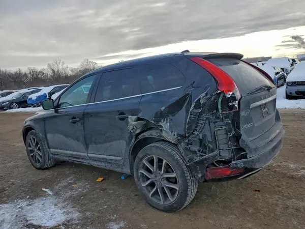 YV4612RM4G2799821 2016 VOLVO XC60 - Image 2
