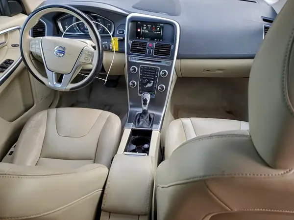 YV4612RM4G2799821 2016 VOLVO XC60 - Image 8