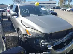 YV4612RM7G2818300 2016 VOLVO XC60