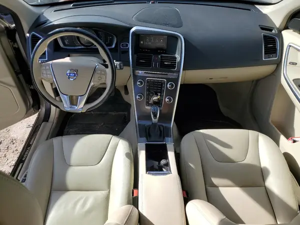 YV4612RM9G2787728 2016 VOLVO XC60 - Image 8