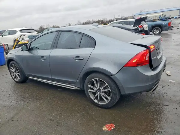 YV4612UM1G2000844 2016 VOLVO S60 - Image 2