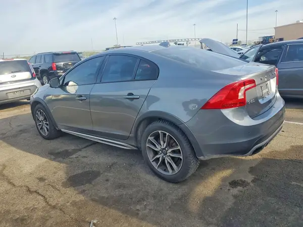 YV4612UM3G2000554 2016 VOLVO S60 - Image 2