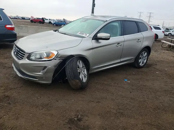 YV4902RK2G2782997 2016 VOLVO XC60 - Image 1