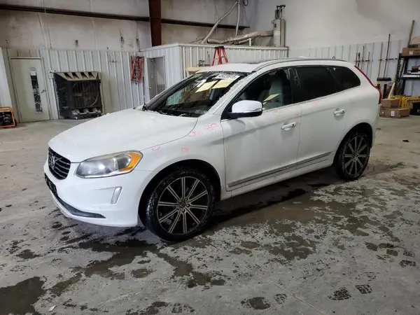 YV4902RK3G2827199 2016 VOLVO XC60 - Image 1