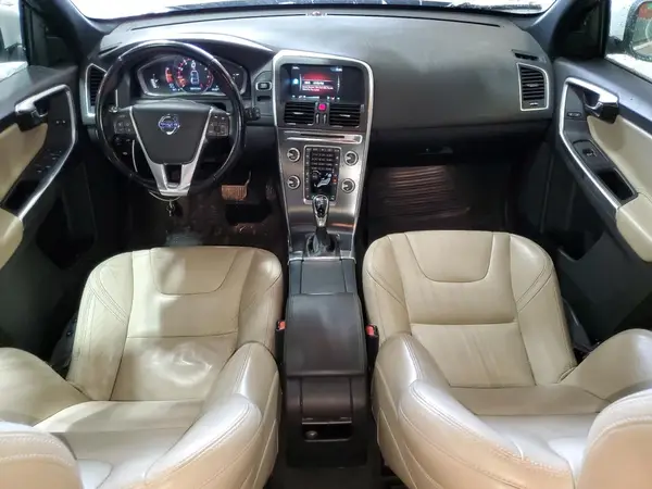 YV4902RK3G2827199 2016 VOLVO XC60 - Image 8