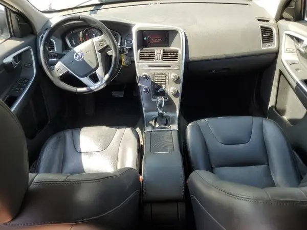YV4902RK3G2829468 2016 VOLVO XC60 - Image 8