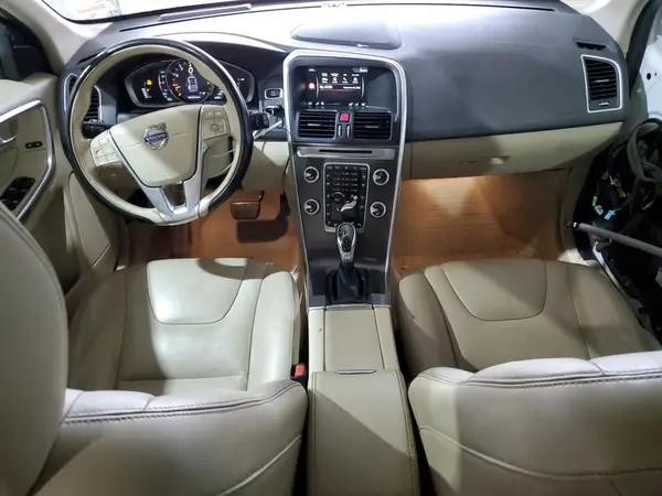 YV4902RM2G2779907 2016 VOLVO XC60 - Image 8