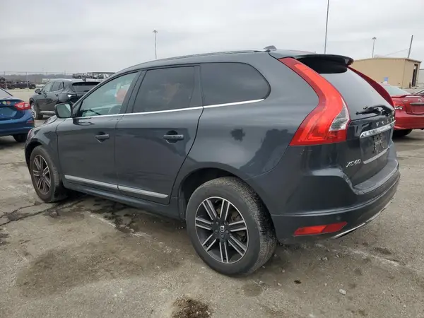 YV4902RM5G2812785 2016 VOLVO XC60 - Image 2