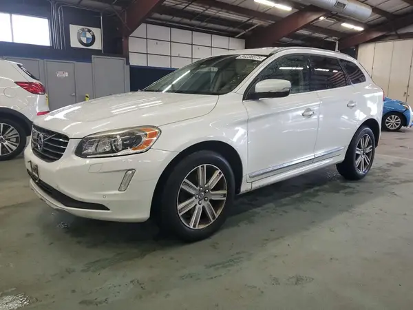 YV4902RM8G2847014 2016 VOLVO XC60 - Image 1