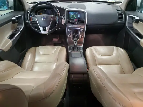 YV4902RM8G2847014 2016 VOLVO XC60 - Image 8
