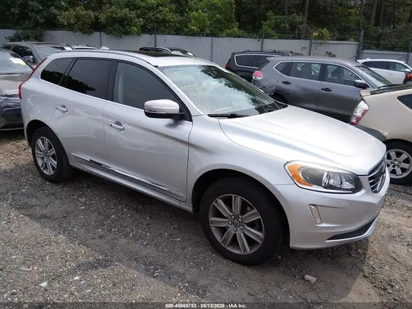 YV4902RMXG2809249 2016 VOLVO XC60 - Image 1