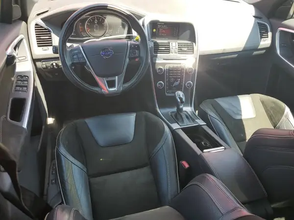 YV4902RP8G2790663 2016 VOLVO XC60 - Image 8