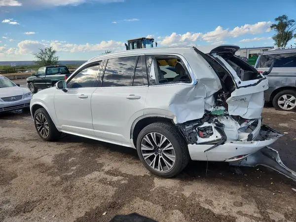 YV4A221K0L1531382 2020 VOLVO XC90 - Image 2