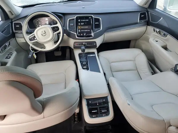 YV4A221K1L1533819 2020 VOLVO XC90 - Image 8