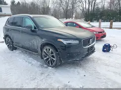 YV4A221K1N1777716 2022 VOLVO XC90