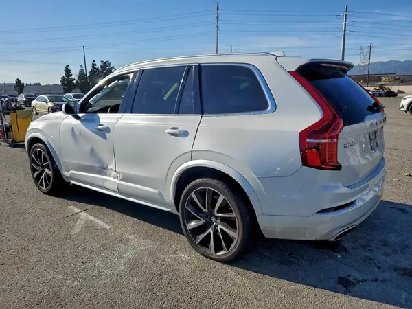 YV4A221K2L1568370 2020 VOLVO XC90 - Image 2