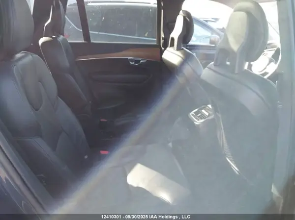 YV4A221K3M1728029 2021 VOLVO XC90 - Image 8