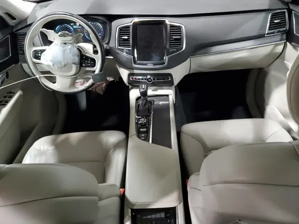 YV4A221K4L1566152 2020 VOLVO XC90 - Image 8
