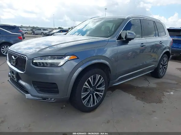 YV4A221K4L1584182 2020 VOLVO XC90 - Image 2