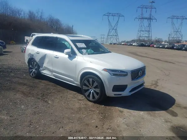 YV4A221K5M1677620 2021 VOLVO XC90 - Image 1