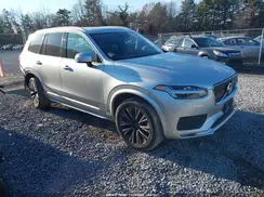 YV4A221K5N1804898 2022 VOLVO XC90