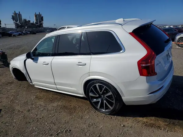 YV4A221K6L1570204 2020 VOLVO XC90 - Image 2