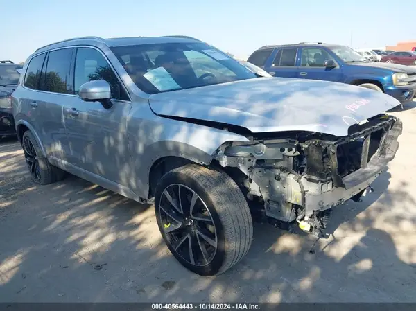 YV4A221K8L1604143 2020 VOLVO XC90 - Image 1